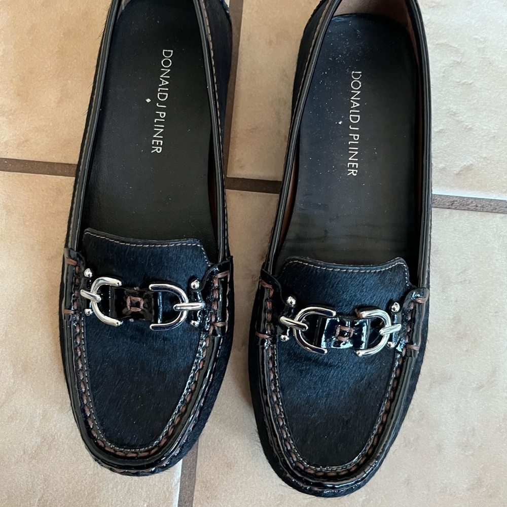 Donald J. Pliner Black Loafers for Women
